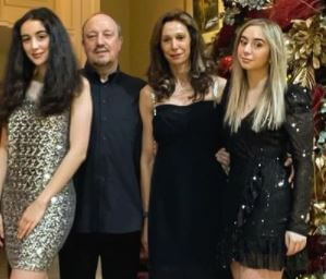 Agata Benitez with her parents Rafael Benitez and Maria de Montserrat and sister Claudia Benitez.